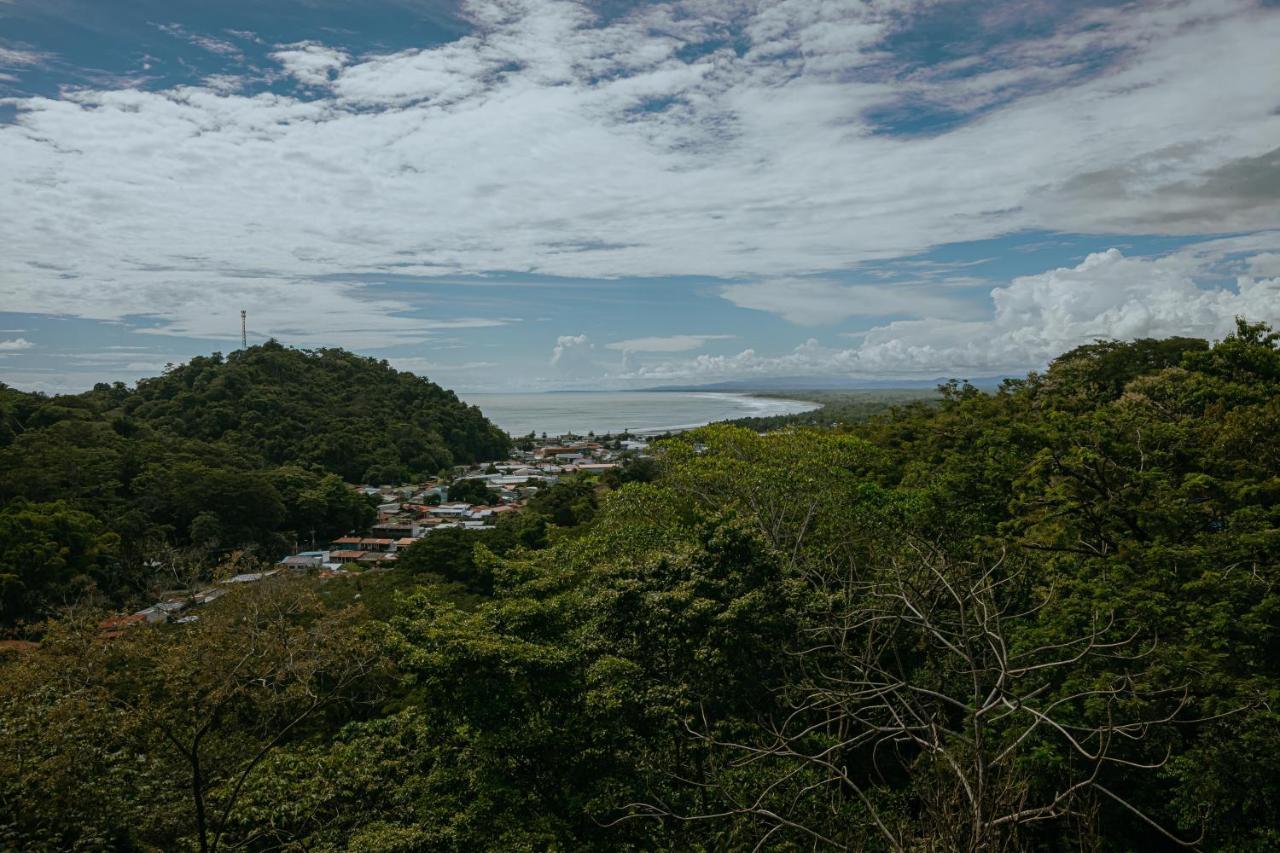 Vista Del Pacifico. Apartment Quepos Luaran gambar